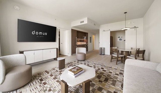 Classic Comfort 1BR Condo at Domus Brickell