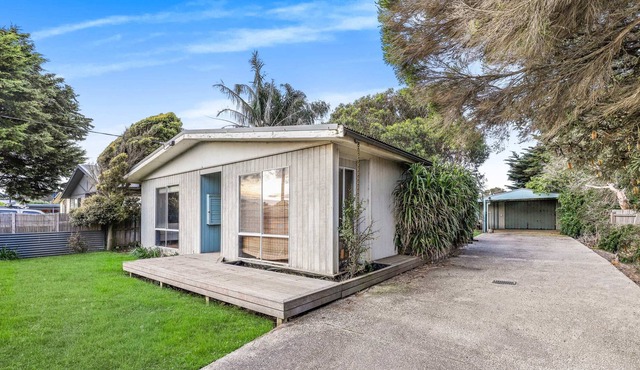 Classic Cottage Stay