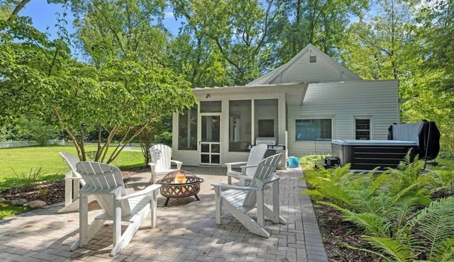 Classic Cottage w/Hot Tub, Steps from the Beach