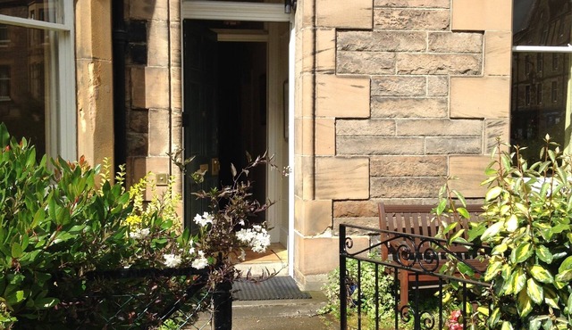 Classic Edinburgh: Marchmont Maindoor