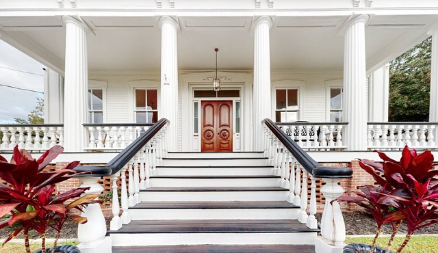 Classic estate home in heart of Downtown Wilmington curated for entertaining