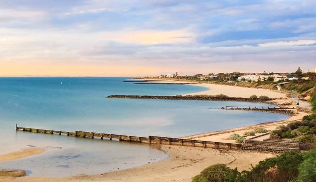 Classic Hampton Retreat * Bayview *Sandy Beach