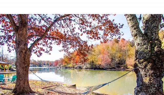 Classic Lake House - Lakefront w/ Fire Pit, & Dock!