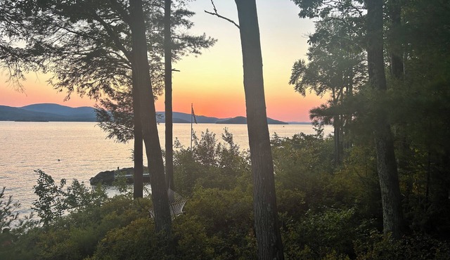 Classic Lake Winnipesaukee Camp with Breathtaking Views