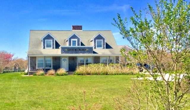 Classic Nantucket Home with Ocean Views!