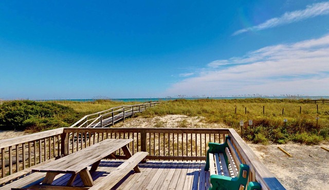 Classic Oceanfront Cottage w/Private Walkway, 2 Decks, Easy Walk to Carolina Beach Fun