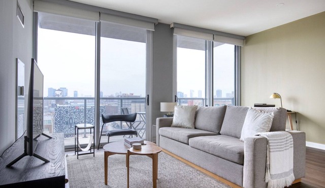 Classic River West 1BR w/Roofdeck & W/D, nr Blue Line, by Blueground