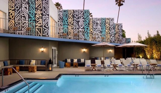 Classic Room, 1 Queen, Hyatt Centric Delfina, Bar & Restaurant, Ocean Proximity