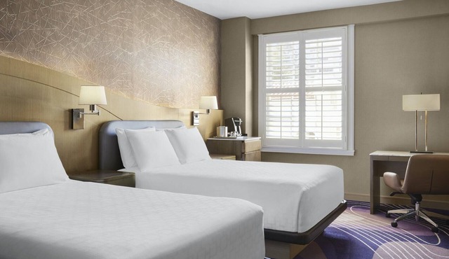 Classic Room at Pasadena Hotel & Pool! Pets Allowed, Pool Onsite!