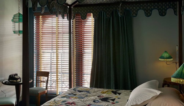 Classic Room at Ulysses Hotel: Gothic Décor Near Baltimore's Highlights
