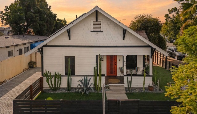 Classic San Diego Home w/Outdoor Lounge & Vintage Charm | Casa Craftsman