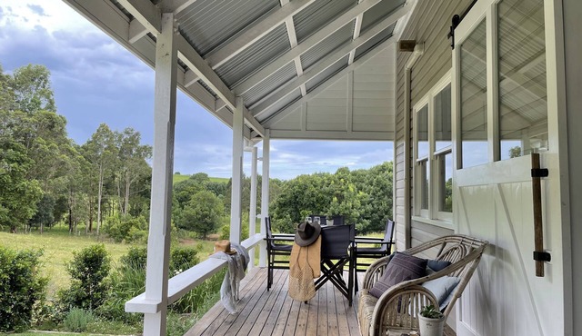 Classic, simple and relaxed living.