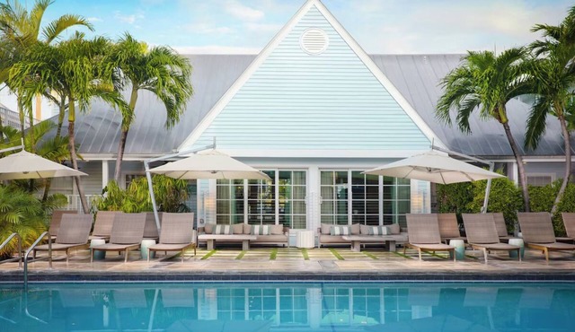 Classic Two Queen at Southernmost Beach Resort - 3 Onsite Pools & Beach Access