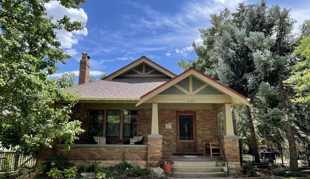 Classic Updated Mapleton Hill historic home! Hike Sanitas, stroll Pearl Street.