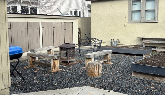 Classic Victorian-Carriage House