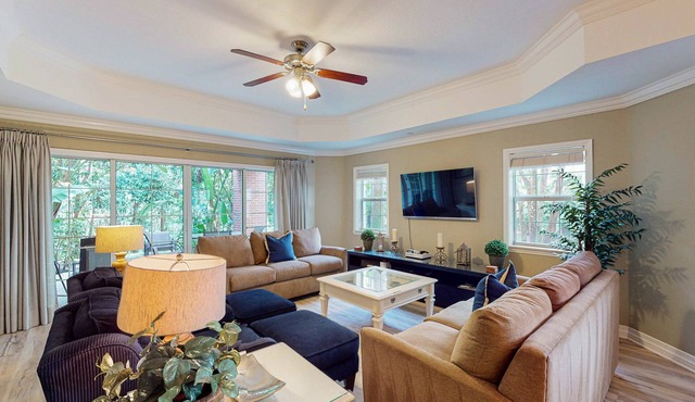 Classical Condo with Private Ground Floor Patio at Reunion