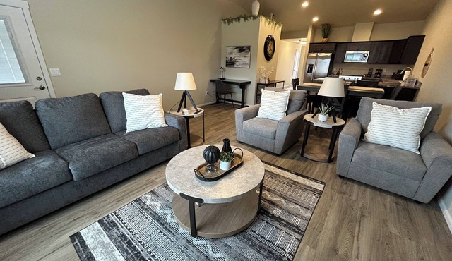 Classy and Cozy Brand New Townhouse!