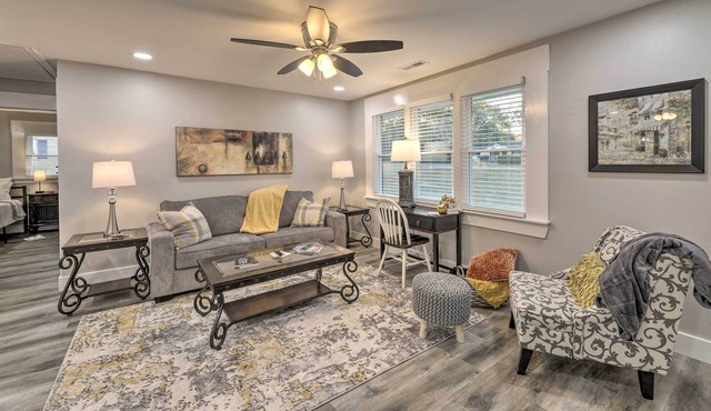 Classy Pet-Friendly Home, Near Hiking/Boating