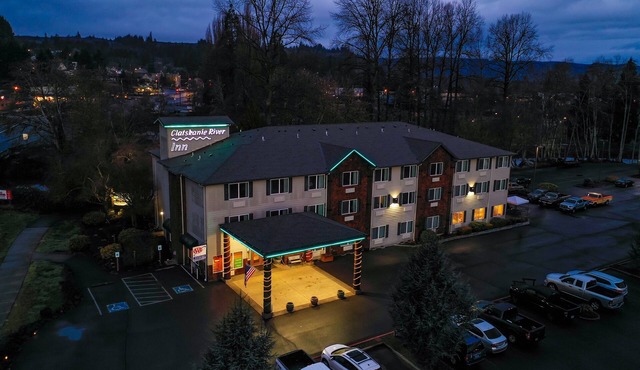 Clatskanie River Inn