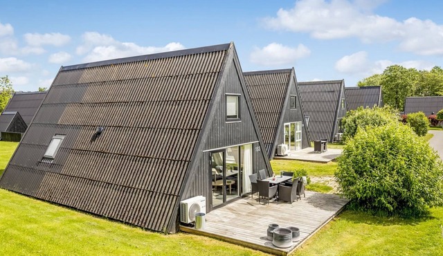 "Claudette" - 18km to the fjord by Interhome