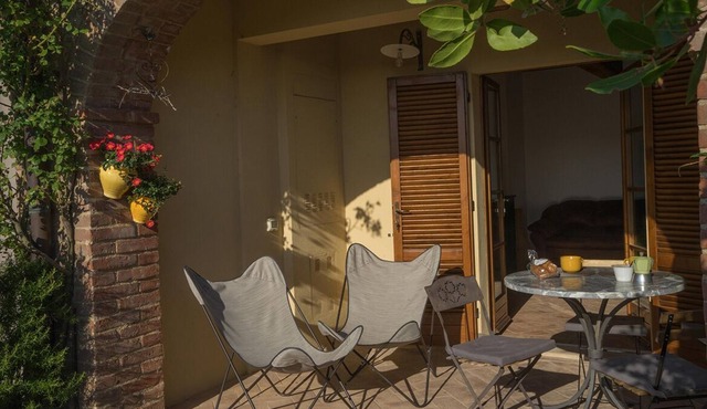 Claudia's apartment with panoramic view in Monticchiello