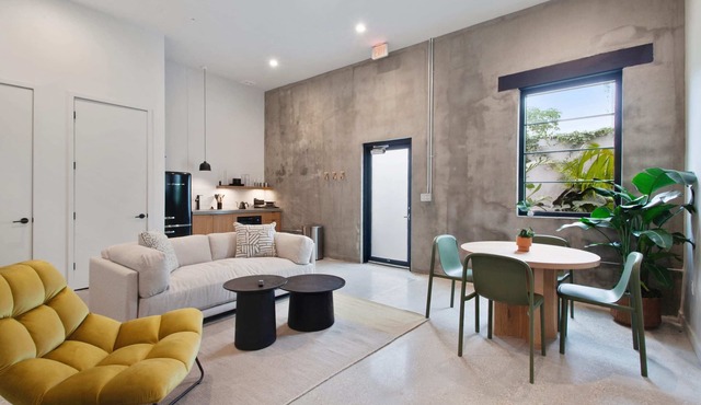 Claudia - Unit 3 | Sense of Calm and Relaxation, Walking Distance to the Excitem