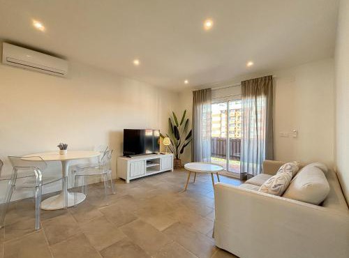 Clauhomes Suite Center
