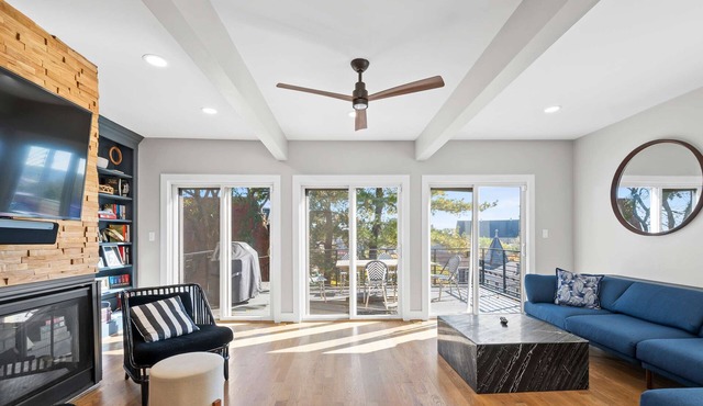 Clawfoot Tub, Next to Monastery Wedding Venue, 3BR