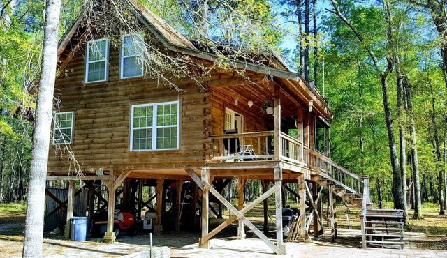 Claxton's Riverfront Family Fun: Cabin Adventures Await