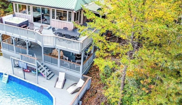 Clay Days - Majestic Views, Pool