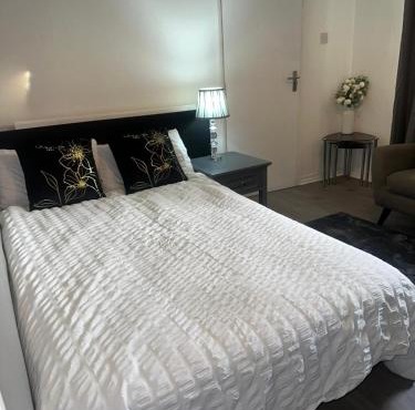 Clayburn Circle Cosy Stay