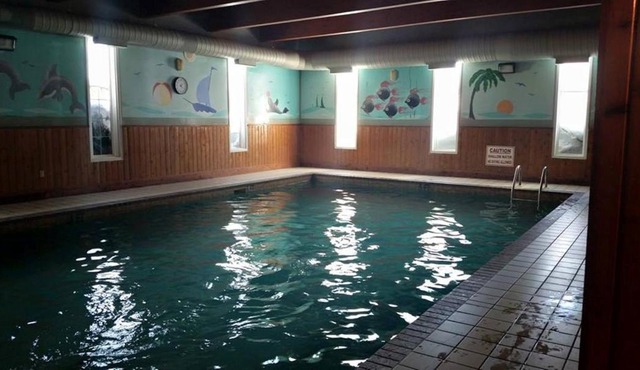 Claymore Inn and Suites