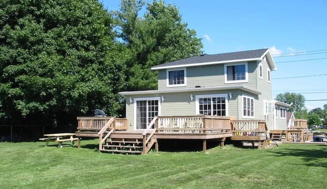 Clayton Home - 4 bed/2 bath