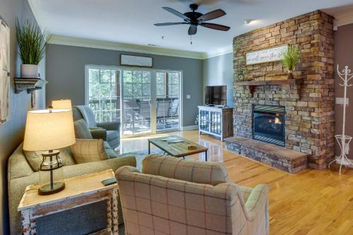Clayton Resort Getaway w/Pool Access, Pickleball!