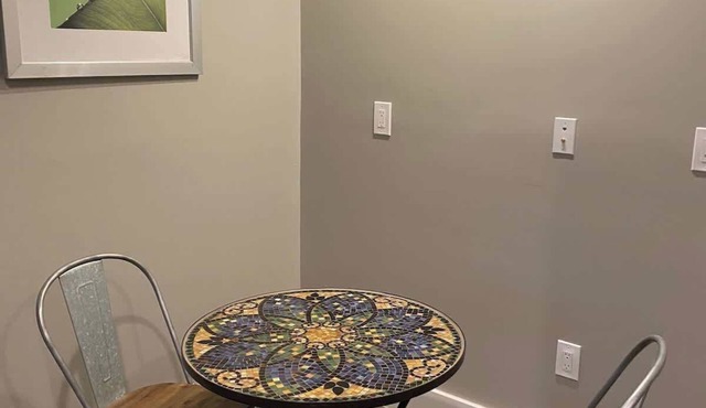 Cle Suites 3BR/2BA | 5 min Walk to Cle Clinic #2