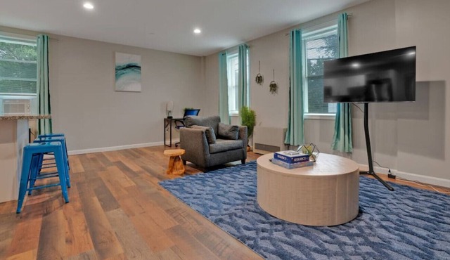 Clean 1BD | Quiet | Long Term Friendly