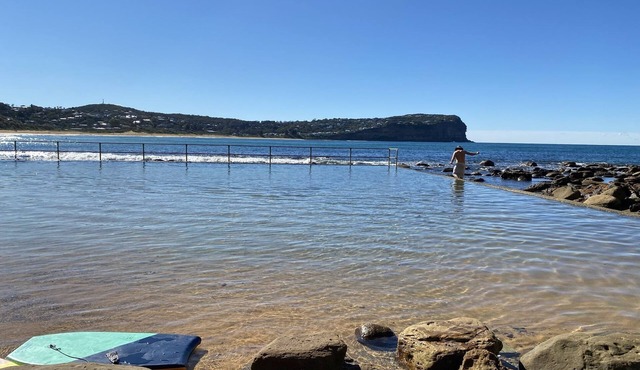 Clean and cheerful, family friendly, surrounded by nature - 60m from the beach