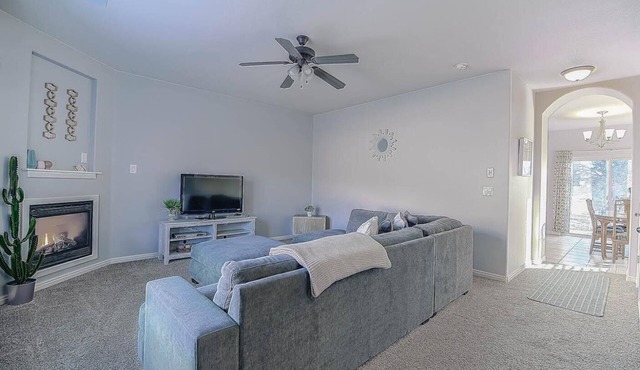 Clean and comfortable end unit, larger than the others