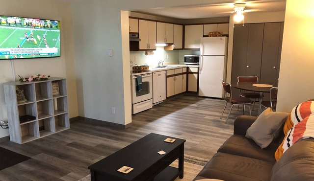 Clean and Quiet - Two Bedroom in City of Edgar