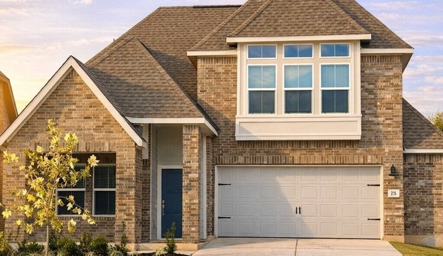 Clean and Spacious 4-bedroom house in lovely Kyle