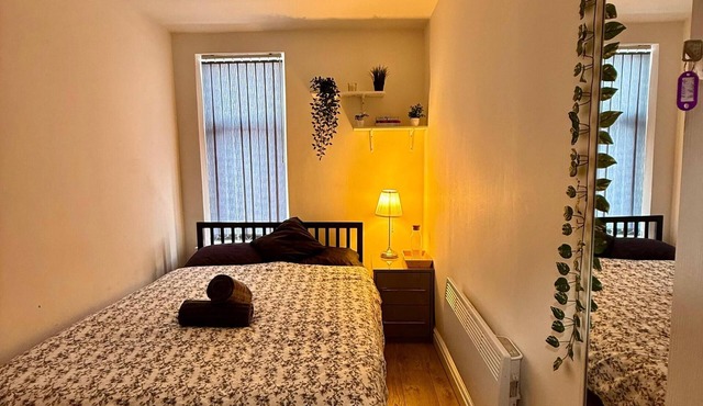 Clean & Bright Room with Free WiFi