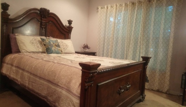 CLEAN, COMFORTABLE, FULLY PRIVATE UNIT IN GATED COMMUNITY
