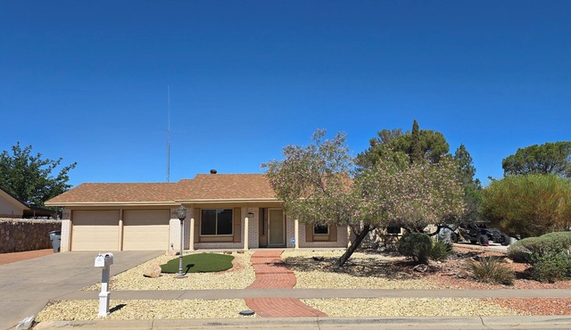 Clean, Comfortable Home Away From Home!