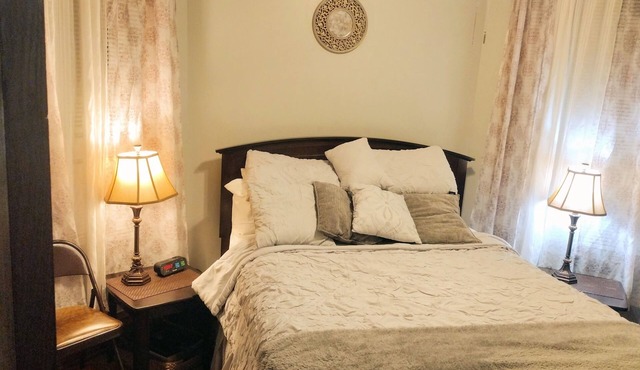 Clean Comfy Space for Traveling Professionals
