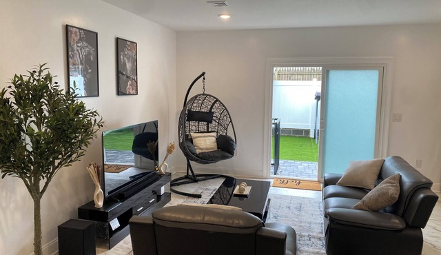Clean & Cozy 1BR in Jersey City Near NYC, Safe Area