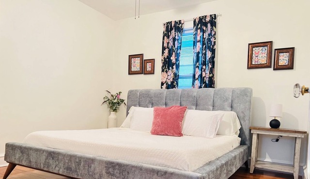 Clean, cozy, and close to Philly!