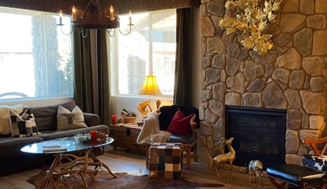 CLEAN,COZY,CONVENIENT*****Escape to the Mountains!!!****New Listing