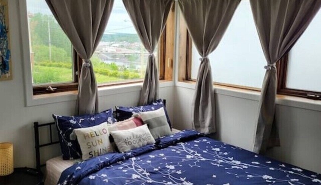 Clean & Cozy Private Suite with a St. John River view. Edmundston,NBn