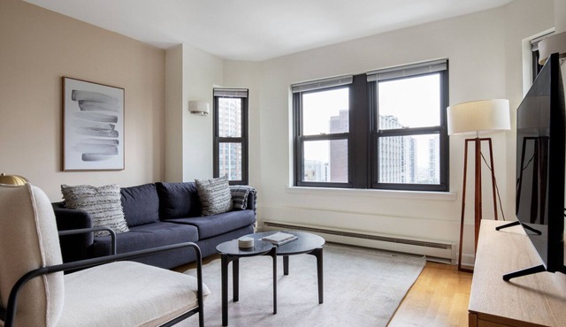 Clean Gold Coast 1BR w/Doorman & Gym, nr Park & Beach, by Blueground