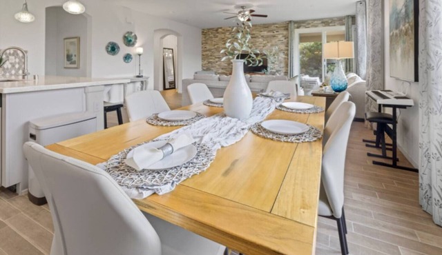 Clean, Lux, cozy Home near Sequoias and Outlet mall/Ag show
